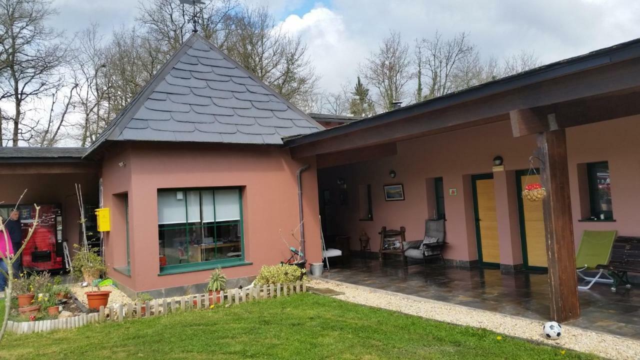 Albergue Paloma Y Lena Sarria Exterior foto
